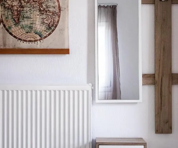 Apartment Dream House *